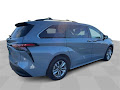 2022 Toyota Sienna XLE Woodland Edition