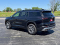 2025 Chevrolet Traverse AWD LT