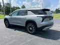 2025 Chevrolet Traverse FWD LT