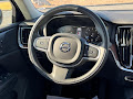 2022 Volvo S60 Momentum