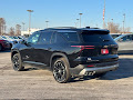 2025 Chevrolet Traverse AWD LT