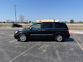 2016 Chrysler Town & Country Touring-L