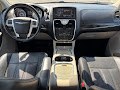 2016 Chrysler Town & Country Touring-L