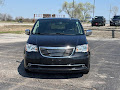 2016 Chrysler Town & Country Touring-L