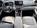 2025 Nissan Altima SL